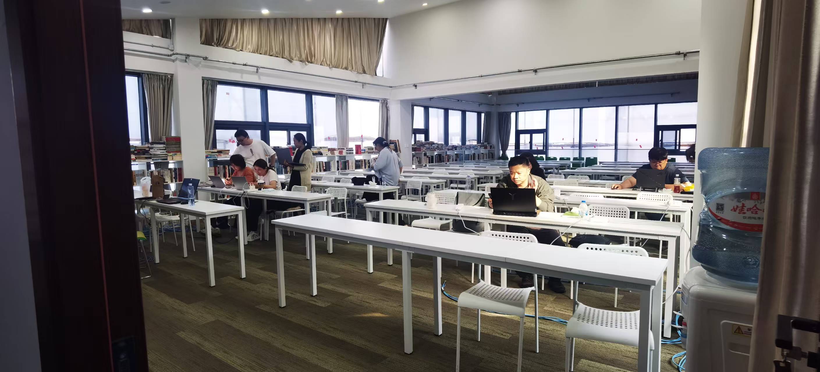 智期学院培训教室